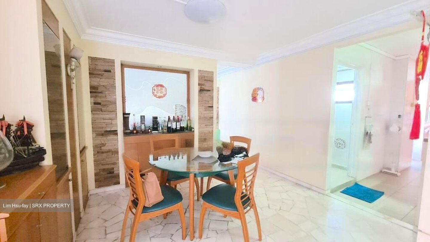 Blk 919 Hougang Avenue 4 (Hougang), HDB 5 Rooms #463218061